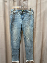 SIZE 8 IVANKA TRUMP Jeans