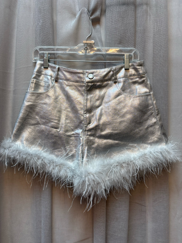 SIZE M PEACH LOVE Shorts