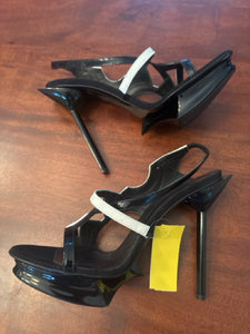 SIZE 9 MAISON DES TALONS Heels