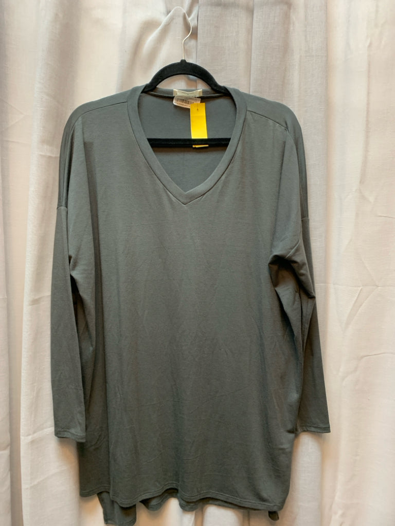 SIZE S ZENANA Tops