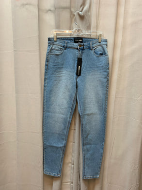 SIZE 11 FASHION NOVA Jeans