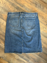SIZE 14 NYDJ Denim Skirt