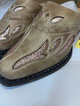 SIZE 8 ROPER Heels