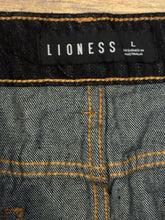 SIZE L LIONESS Skirt