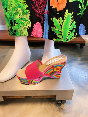 SIZE 7.5 DONALD J PLINER Wedges