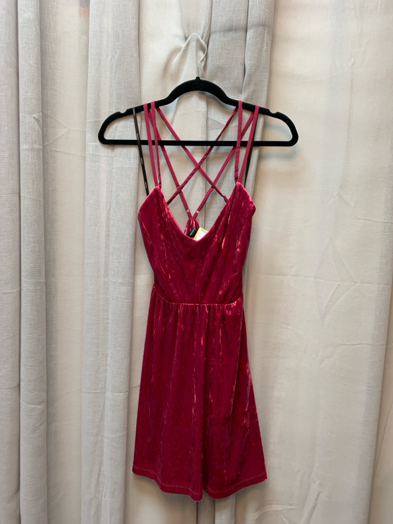 SIZE S FOREVER 21 Dress
