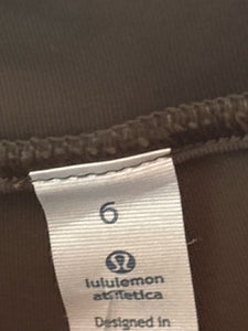 SIZE 6 LULULEMON Active Bottoms