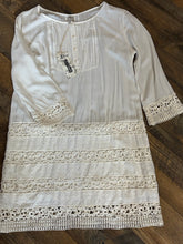 SIZE M MONORENO White Dress