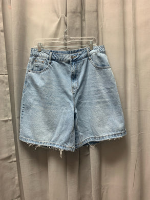 SIZE XL Shorts