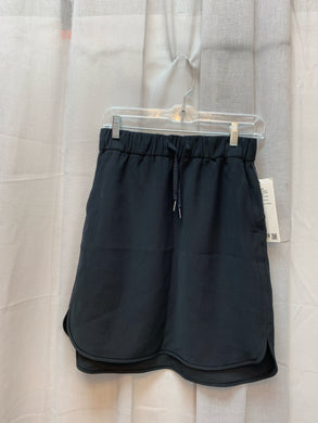 SIZE 6 LULULEMON Active Bottoms
