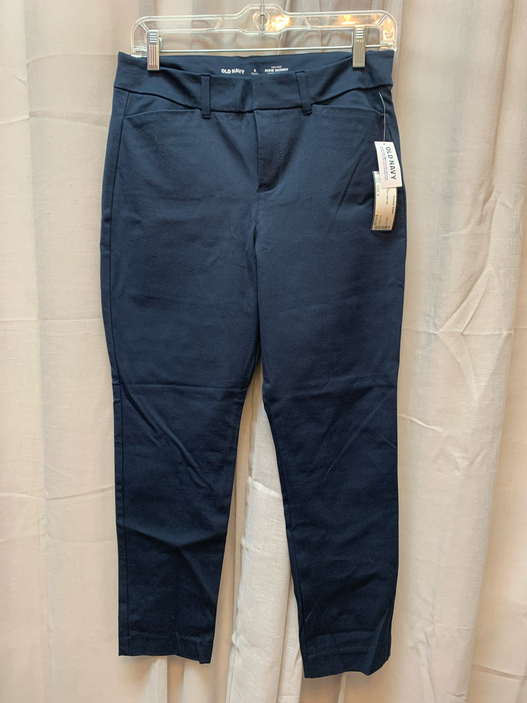 SIZE 6 OLD NAVY Pants