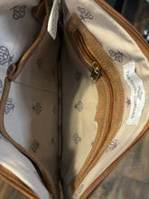 THE ROYAL STANDARD Wristlets