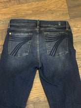 SIZE 8 7 FOR ALL MANKIND Jeans