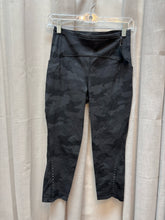SIZE 6 LULULEMON Active Bottoms