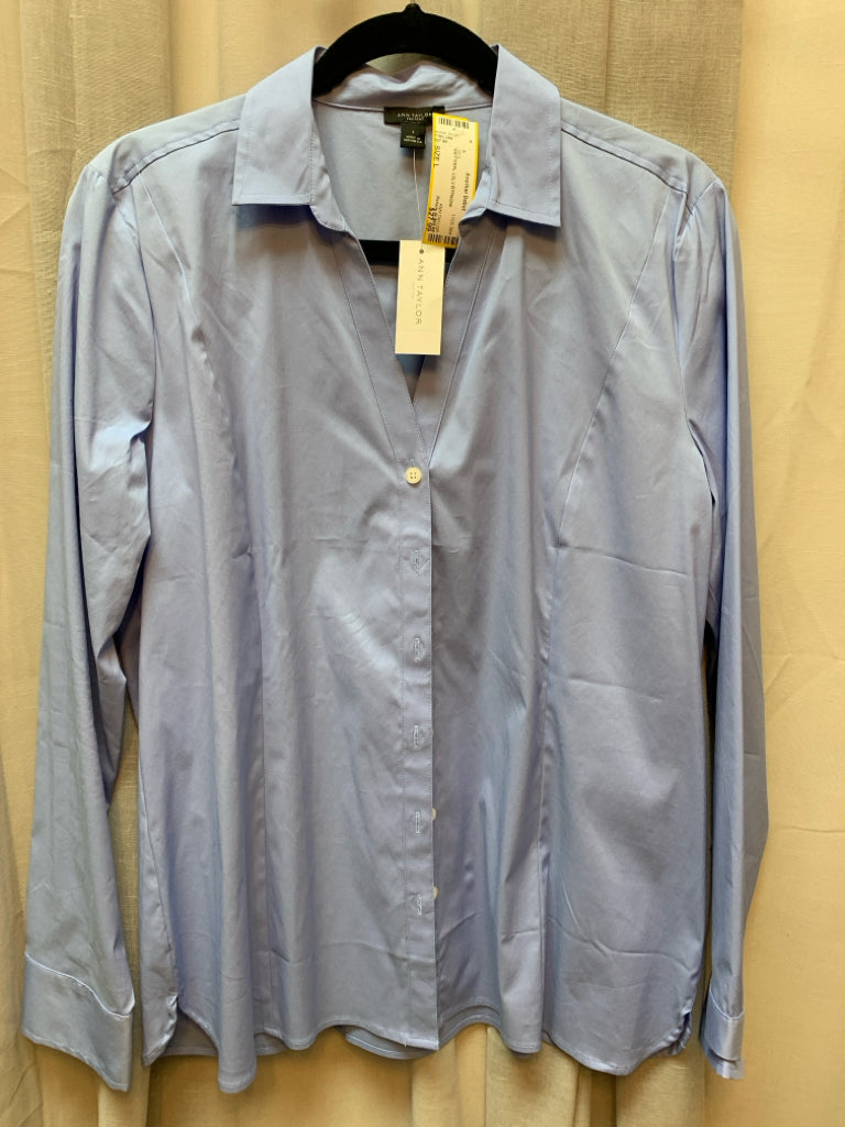 SIZE L ANN TAYLOR Shirt