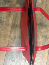 LOUIS VUITTON Tote