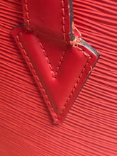 LOUIS VUITTON Tote