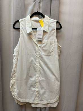 SIZE M ATHLETA Shirt