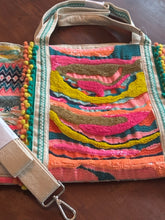 AMERICA & BEYOND Tote
