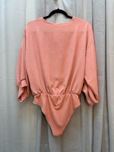 SIZE S ENTRO Peach Tops