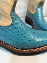 SIZE 8 DURANGO Boots