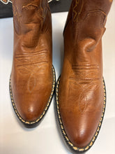 SIZE 5 DAN POST Boots