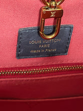 LOUIS VUITTON Tote