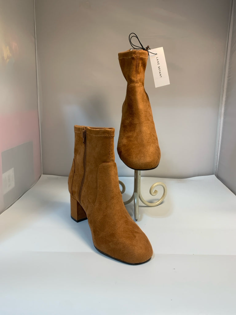 SIZE 8 LANE BRYANT Booties