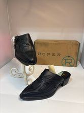 SIZE 8.5 ROPER Heels
