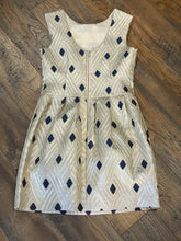 SIZE 8 LAUREN MOFFATT Dress