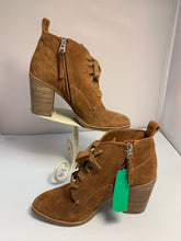 SIZE 10 DOLCE VITA Booties