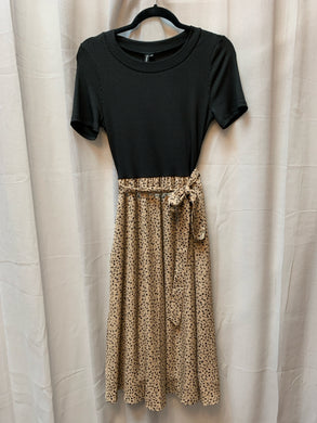 SIZE XS ZATTCAS Dress