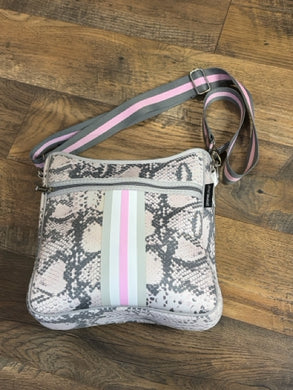 PRENELOVE Crossbody