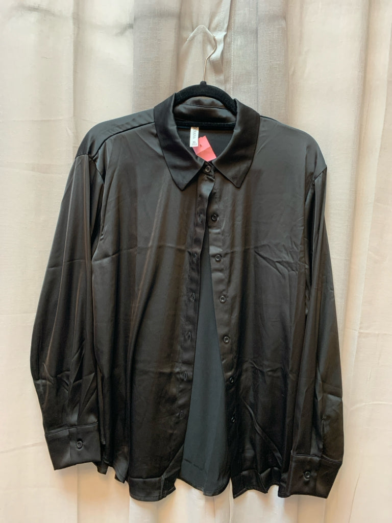 SIZE XL ZENANA Shirt