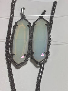 KENDRA SCOTT Jewelry Set