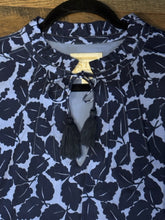 SIZE M STS Tops