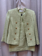 SIZE 2 TAHARI Green 2Pcs Suits