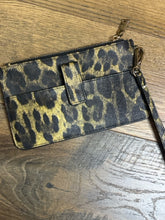 STEVE MADDEN Wristlets