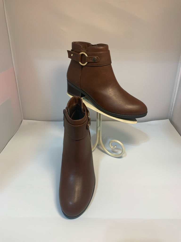 SIZE 6.5 Booties