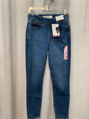 SIZE 6 SIGNATURE Jeans