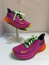 SIZE 6.5 HOKA Sneakers
