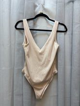 SIZE M HOUSE OF HARLOW Beige Tops