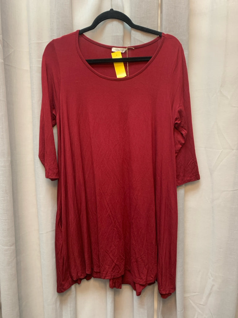 SIZE M CAROL CHRISTIAN Dress