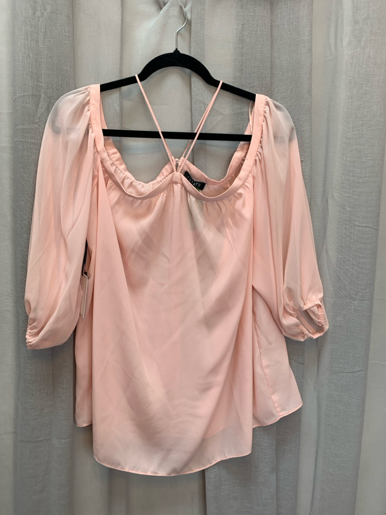 SIZE L 1 STATE Tops