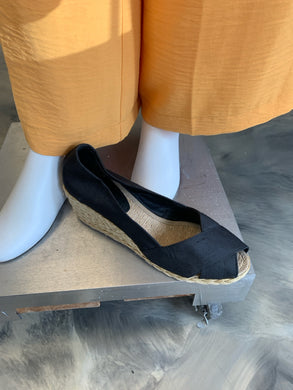 SIZE 10 RALPH LAUREN Wedges