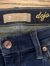 SIZE 8 7 FOR ALL MANKIND Jeans