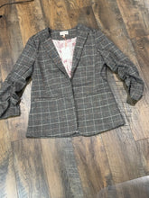 Size M SKIES ARE BLUE Blazers