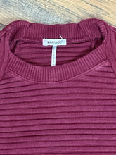 SIZE S LA MADE Sweaters