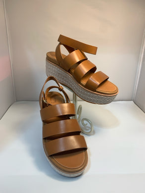 SIZE 8 FITFLOP Sandals