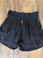 SIZE M HARD TAIL FOREVER Active Bottoms